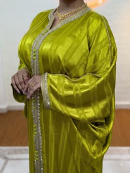 Chauve souris caftan vert  2